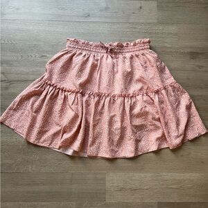 Alelly (Amazon Brand) NWT floral tiered miniskirt (M)